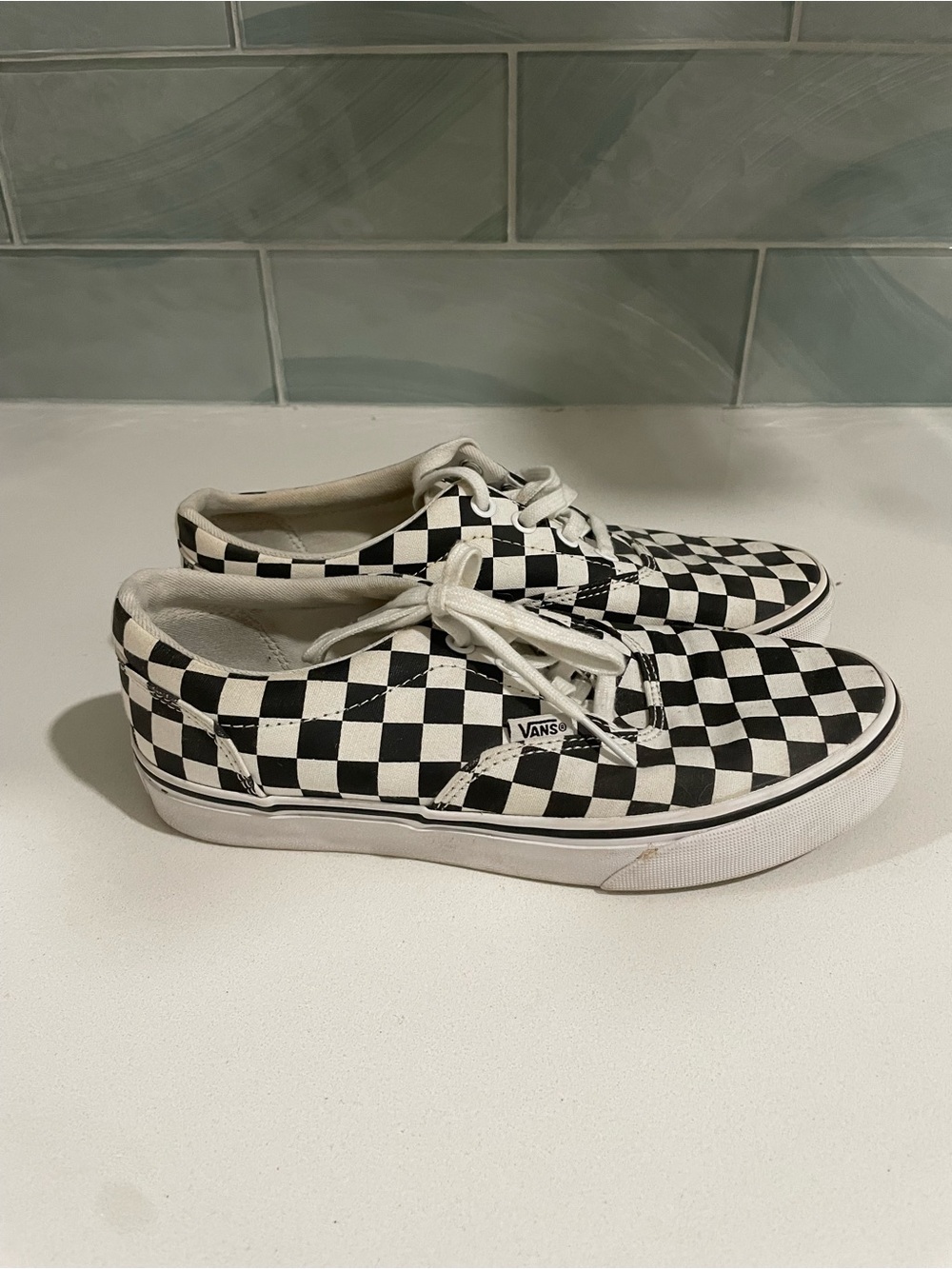 Vans Kids Checkerboard Lace-Up Sneakers - Black & White